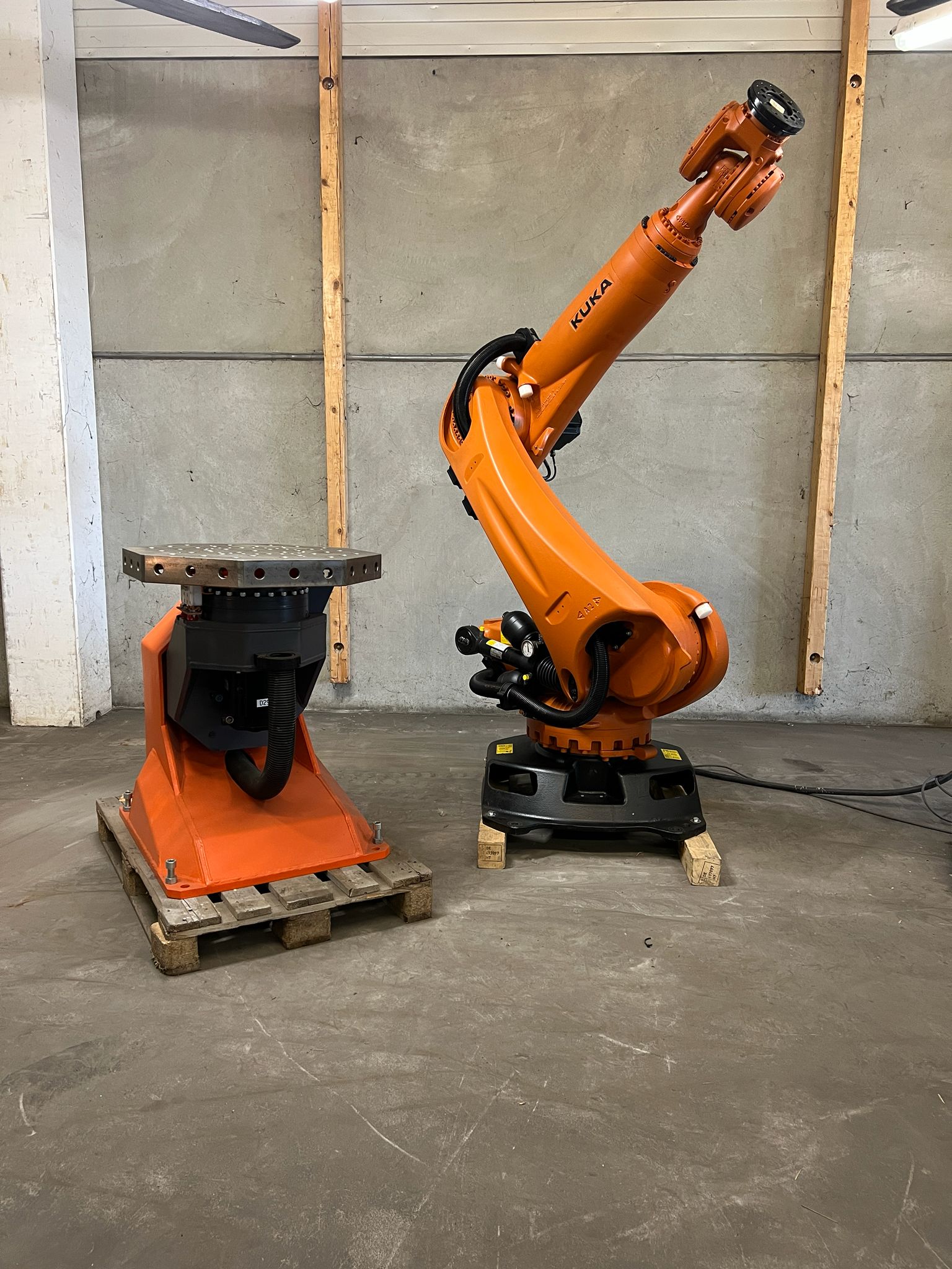 KUKA KR 210 R2700 extra | KR C4 | Baujahr 2014
