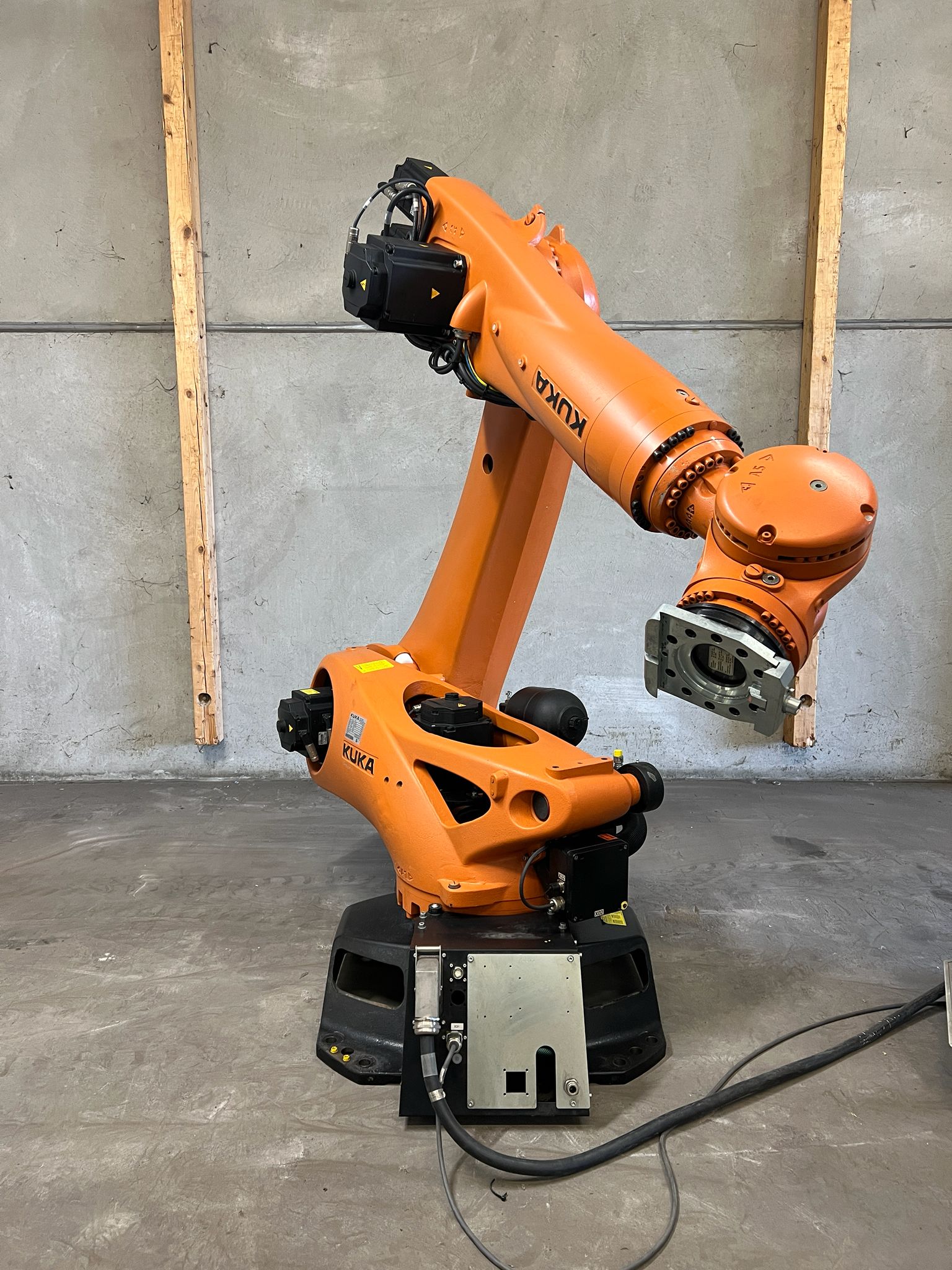KUKA KR120 R3300 K Ultra | KR C4 | Baujahr 2014